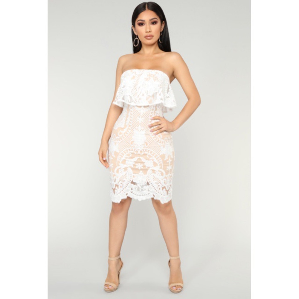 NWT TRUTH SERUM LACE FASHION NOVA DRESS